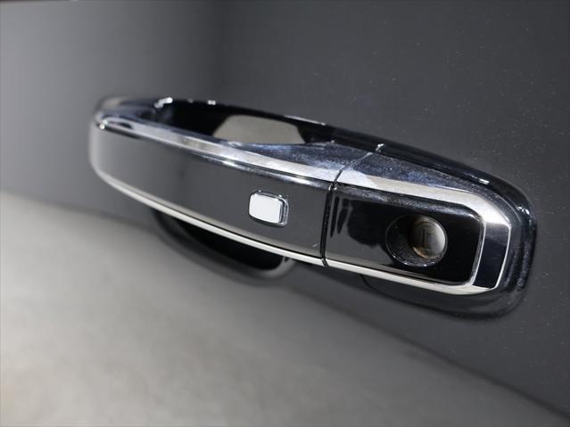 used 2023 GMC Yukon car, priced at $61,987