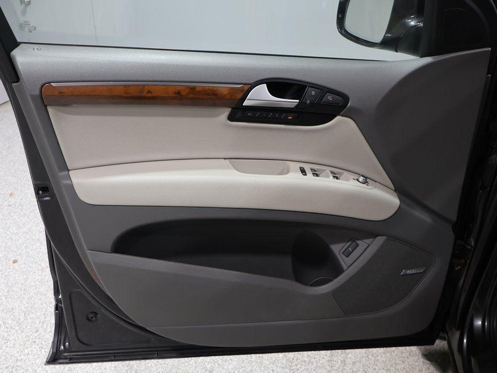 used 2015 Audi Q7 car, priced at $9,630