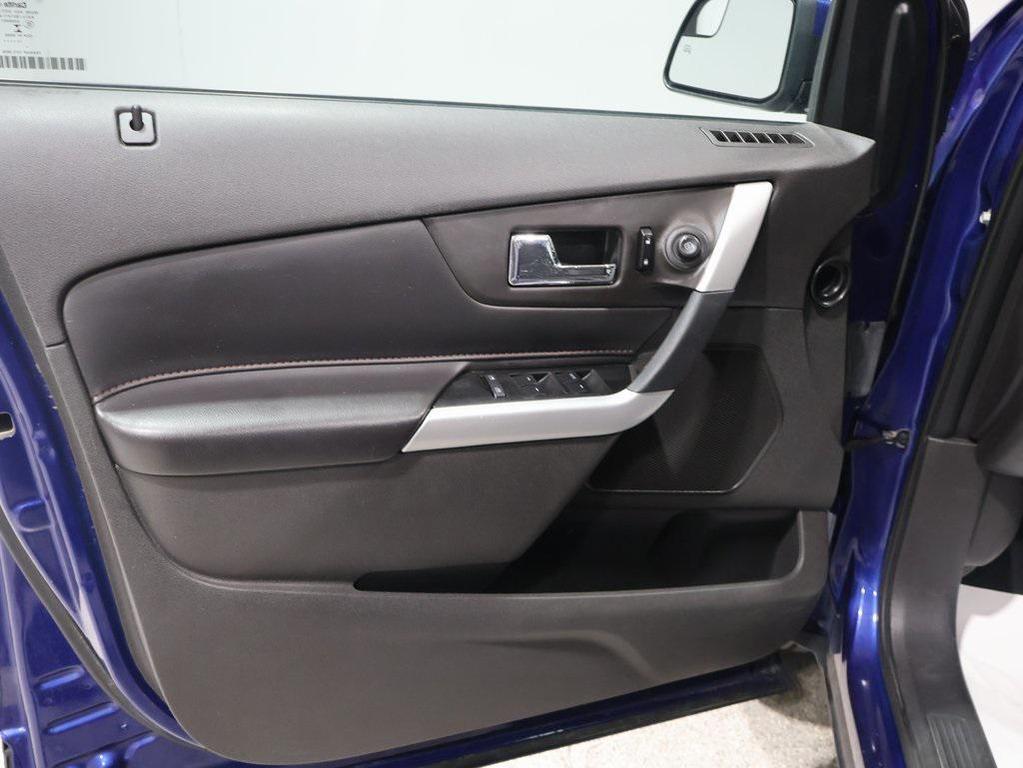 used 2013 Ford Edge car, priced at $8,876