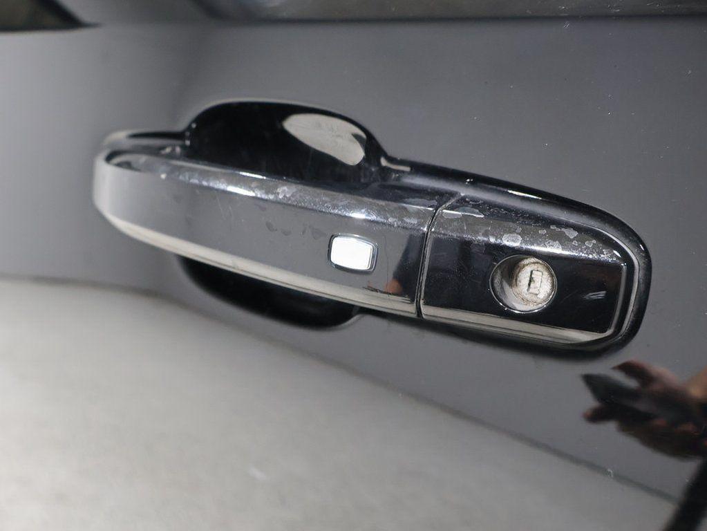 used 2022 GMC Sierra 1500 car, priced at $42,604