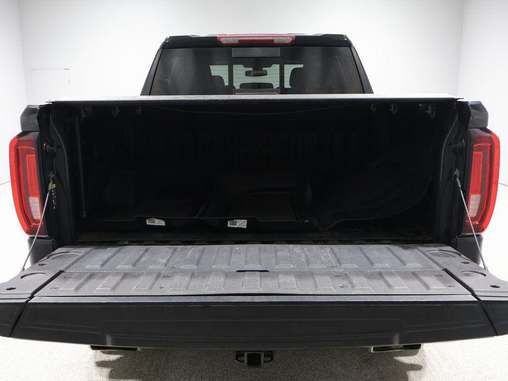 used 2022 GMC Sierra 1500 car, priced at $42,604