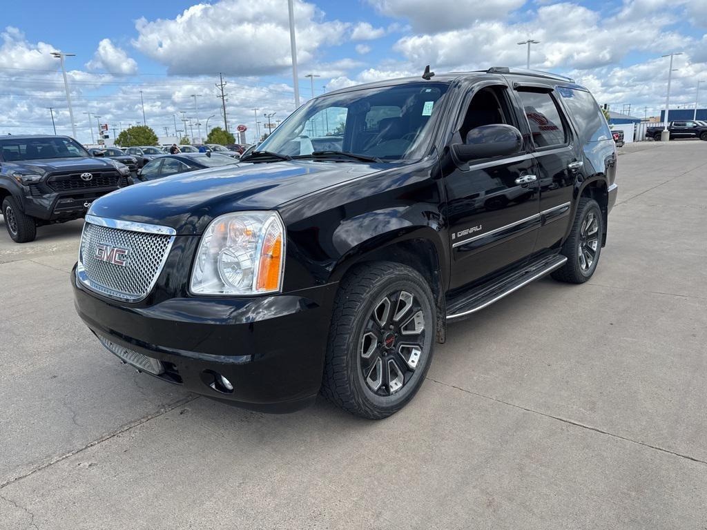 used 2008 GMC Yukon car, priced at $7,400