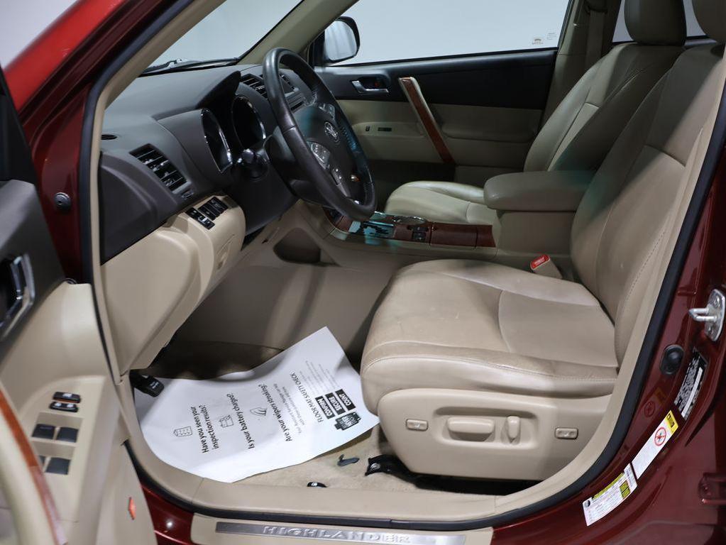 used 2010 Toyota Highlander car, priced at $11,513
