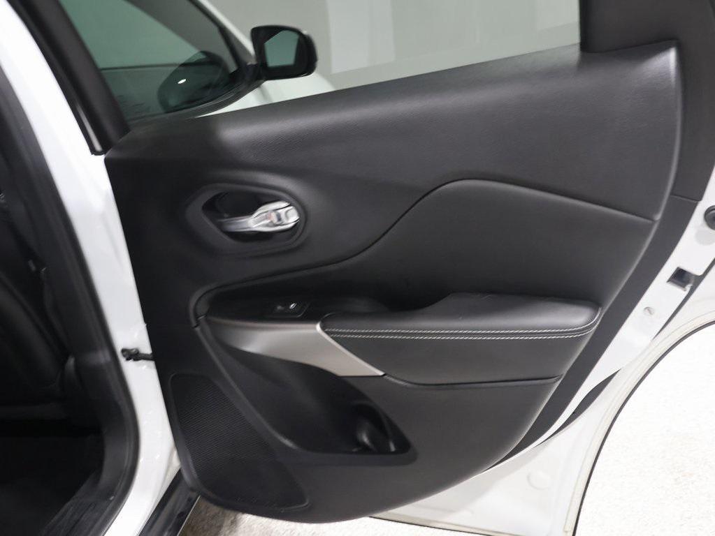 used 2021 Jeep Cherokee car, priced at $22,898