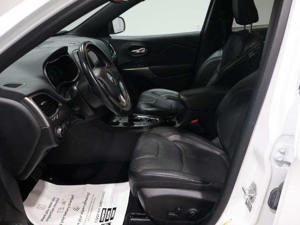 used 2021 Jeep Cherokee car, priced at $22,898