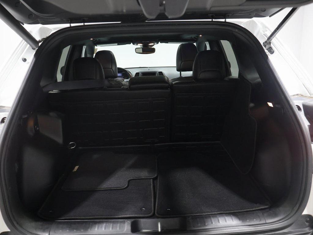 used 2021 Jeep Cherokee car, priced at $22,898