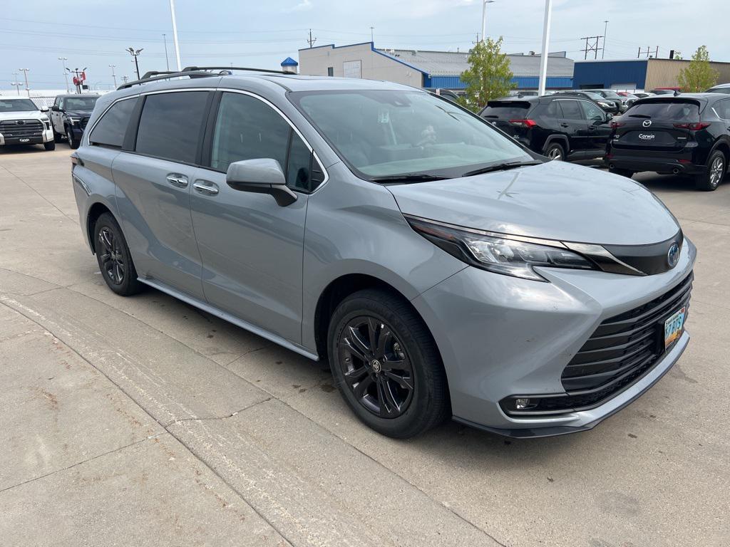 used 2024 Toyota Sienna car