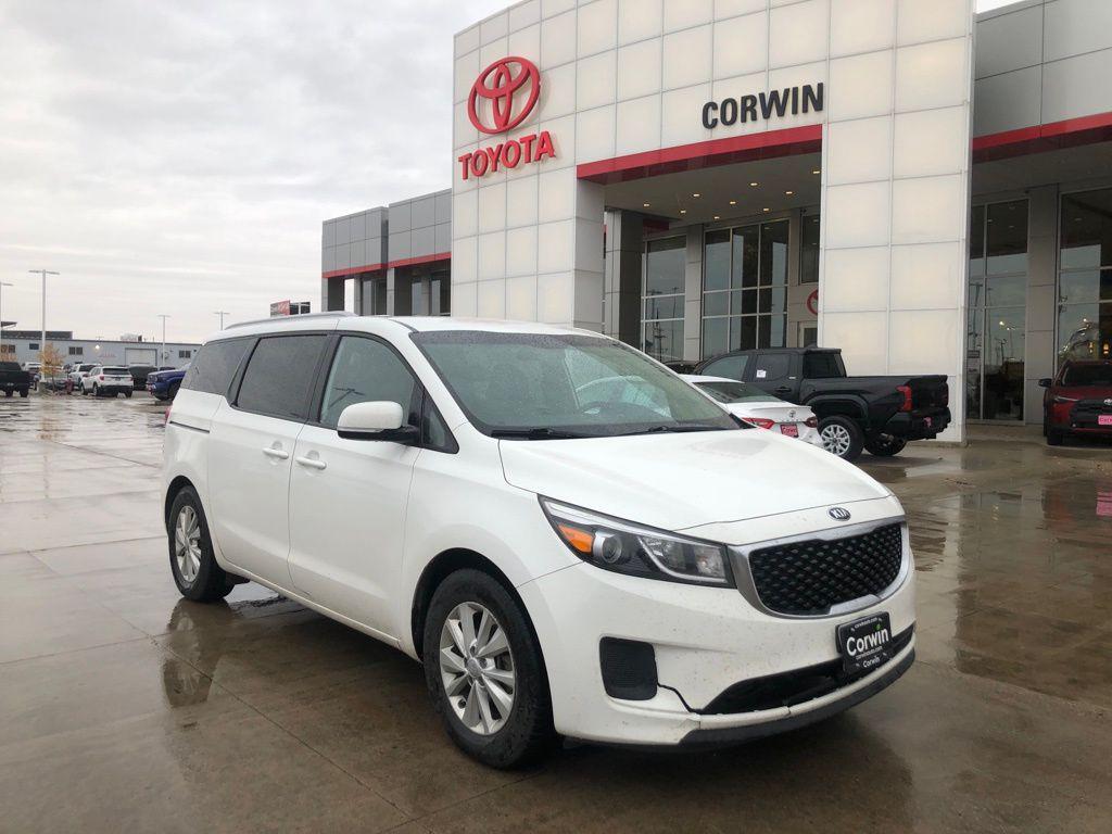 used 2016 Kia Sedona car