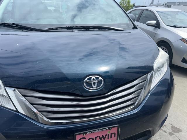 used 2011 Toyota Sienna car