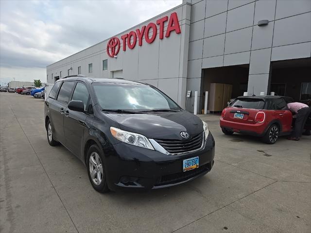 used 2016 Toyota Sienna car, priced at $17,272