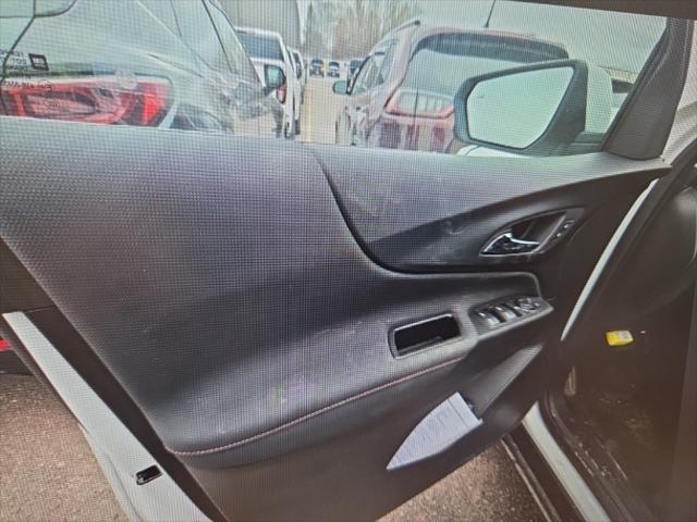 used 2024 Chevrolet Equinox car, priced at $28,684