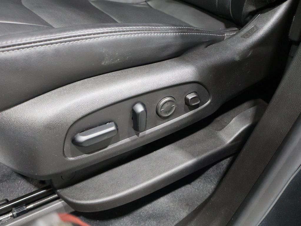 used 2021 Buick Enclave car, priced at $27,800