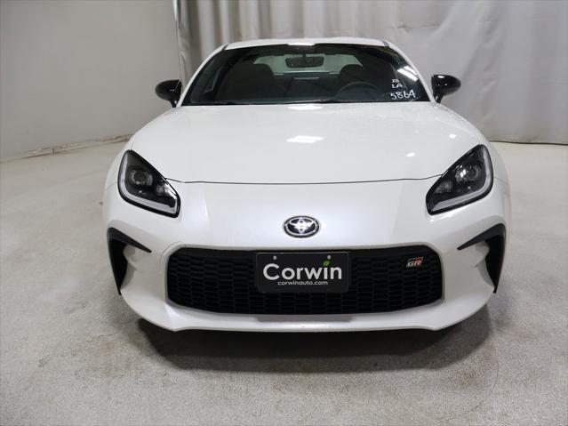 new 2025 Toyota GR86 car, priced at $34,669
