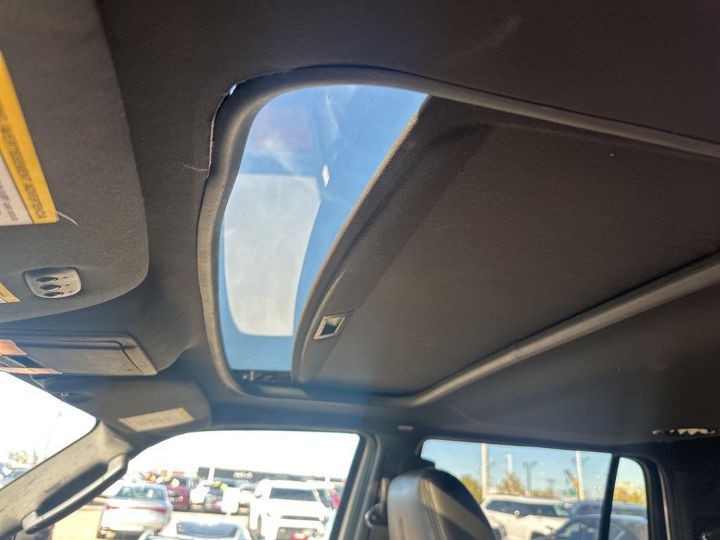 used 2014 Lincoln Navigator car, priced at $4,800