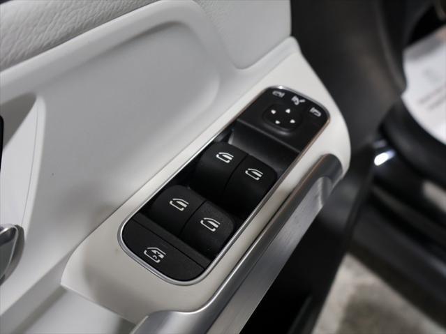 used 2020 Mercedes-Benz GLB 250 car, priced at $26,842