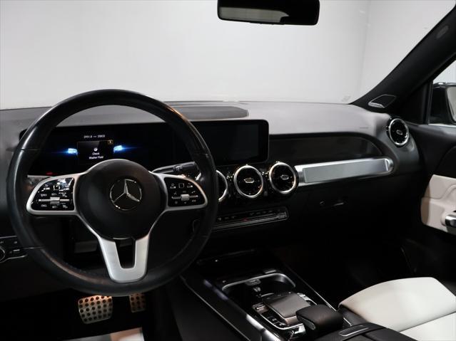 used 2020 Mercedes-Benz GLB 250 car, priced at $26,842