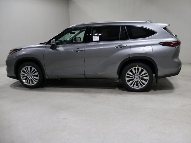 new 2025 Toyota Highlander car, priced at $54,663