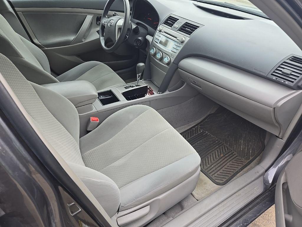 used 2009 Toyota Camry car, priced at $4,000