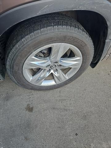 used 2019 Toyota Highlander car