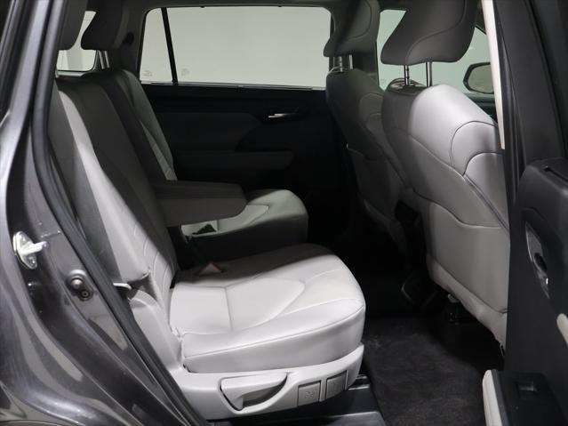 used 2024 Toyota Highlander car, priced at $42,696