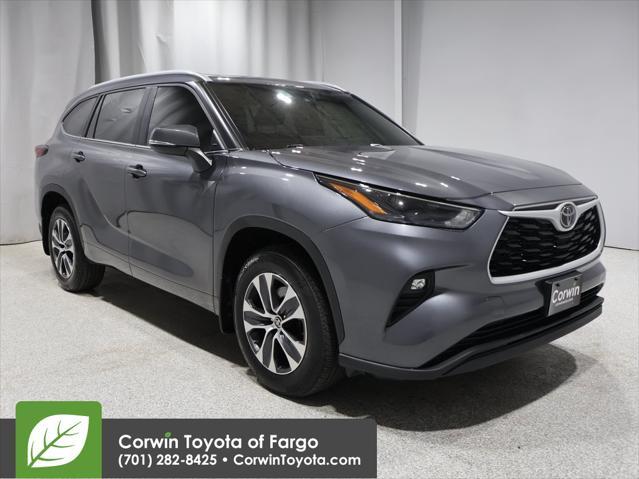 used 2024 Toyota Highlander car, priced at $42,696