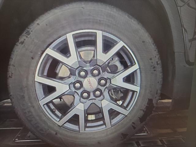 used 2023 GMC Acadia car, priced at $30,414