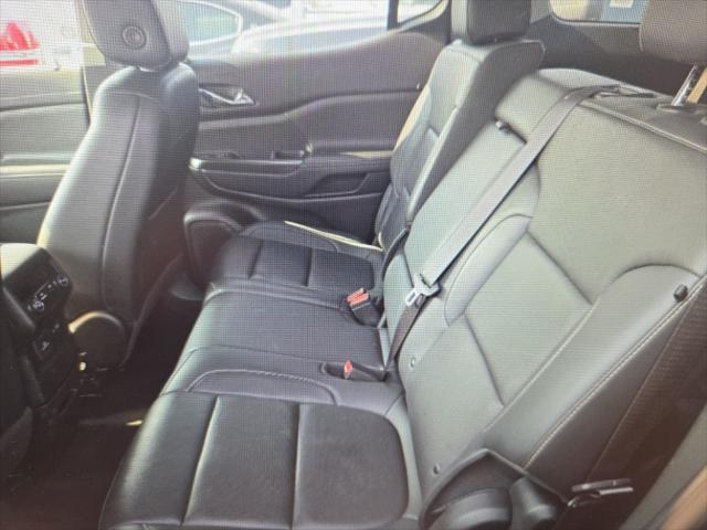 used 2023 GMC Acadia car, priced at $30,414