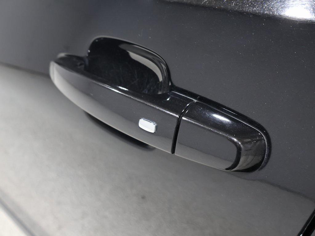 used 2023 GMC Acadia car, priced at $27,749