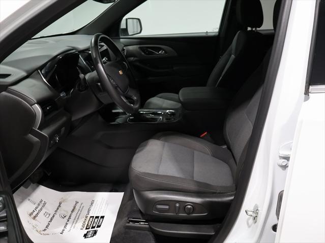 used 2022 Chevrolet Traverse car, priced at $29,864