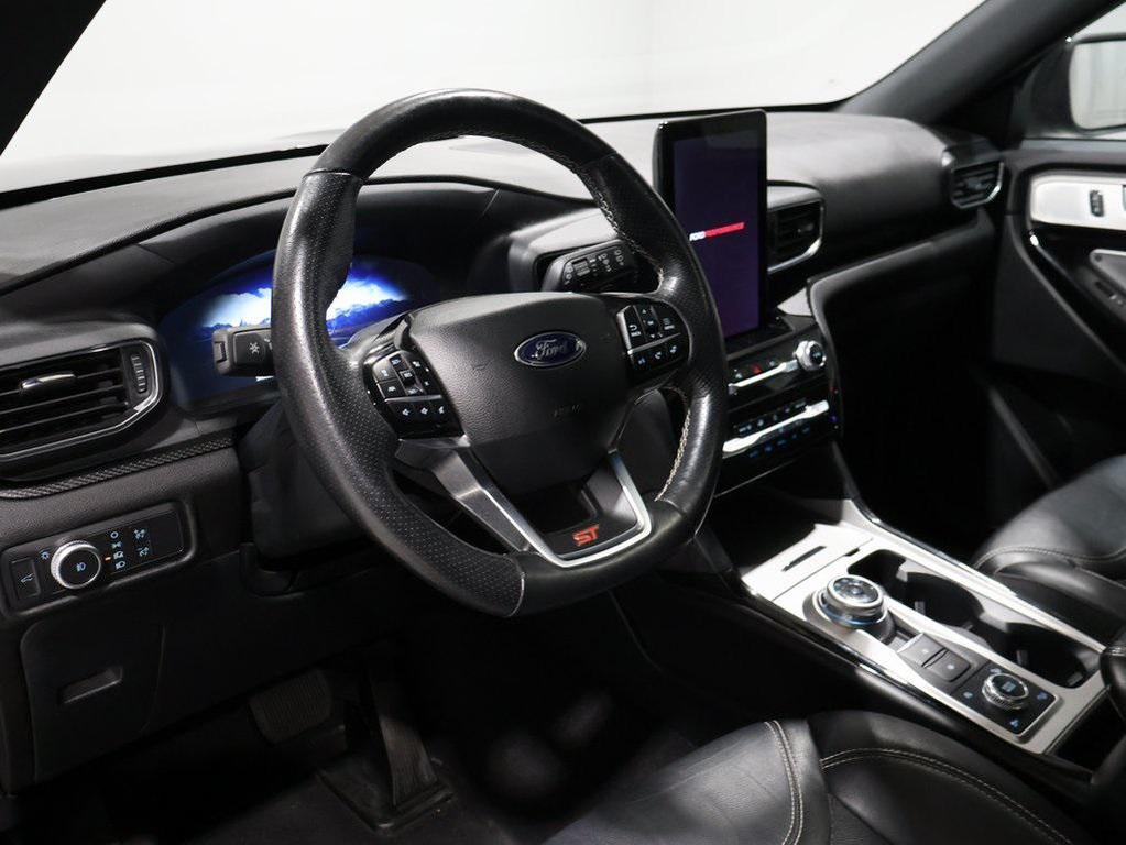 used 2022 Ford Explorer car, priced at $36,334
