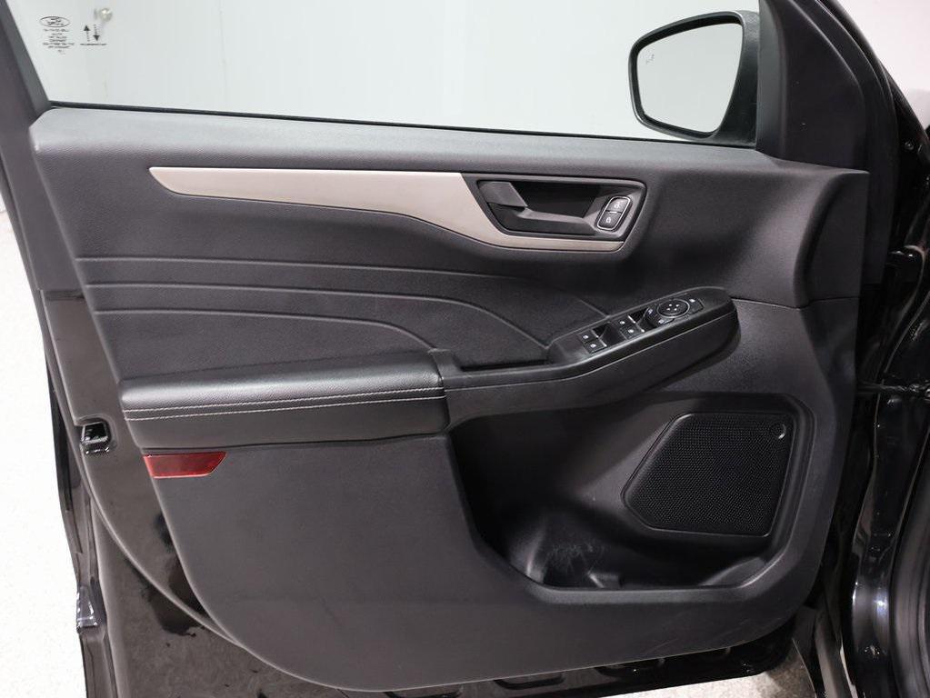 used 2022 Ford Escape car, priced at $18,956