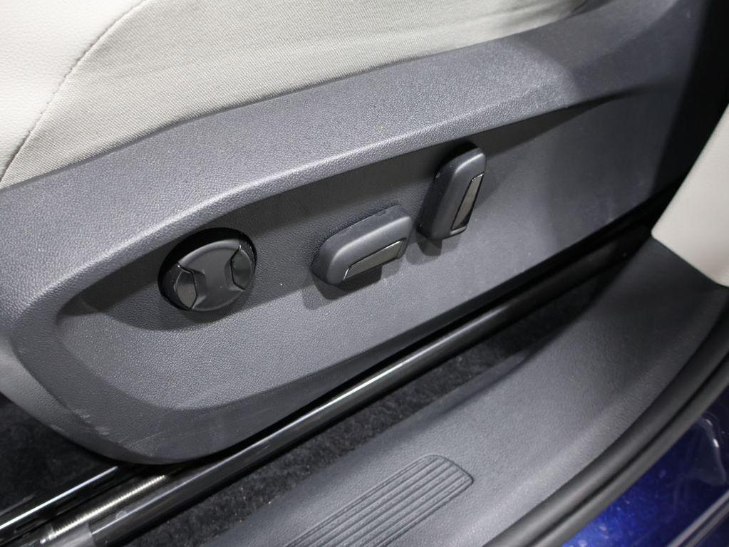 used 2022 Volkswagen Tiguan car, priced at $24,375