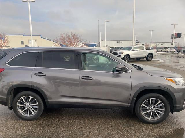 used 2019 Toyota Highlander car, priced at $29,691