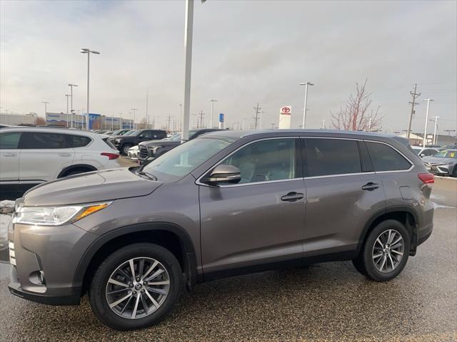 used 2019 Toyota Highlander car, priced at $29,691