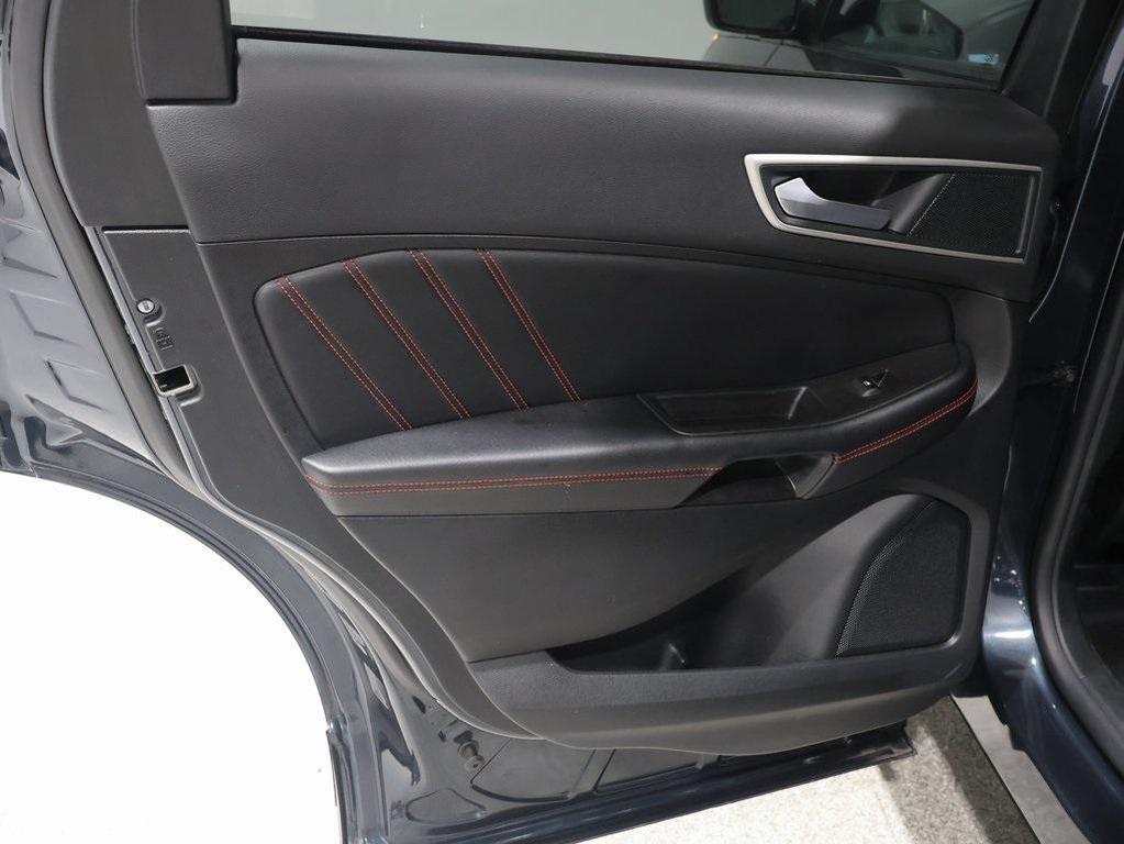 used 2024 Ford Edge car, priced at $35,400