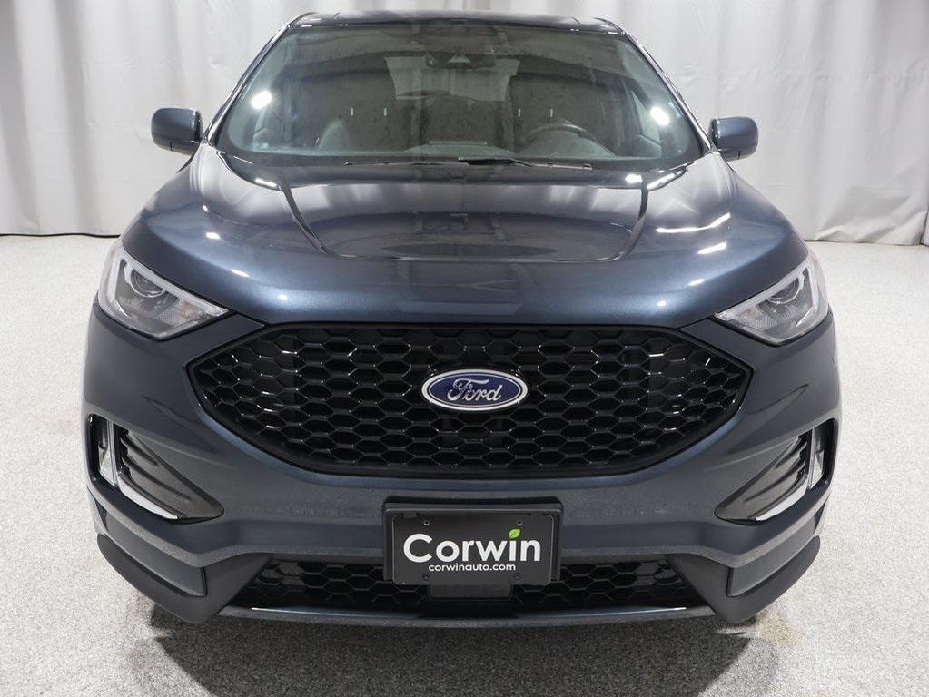 used 2024 Ford Edge car, priced at $35,400