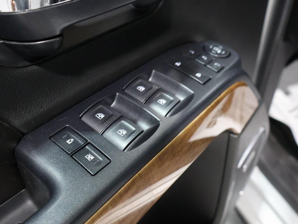 used 2015 Chevrolet Silverado 1500 car, priced at $18,990