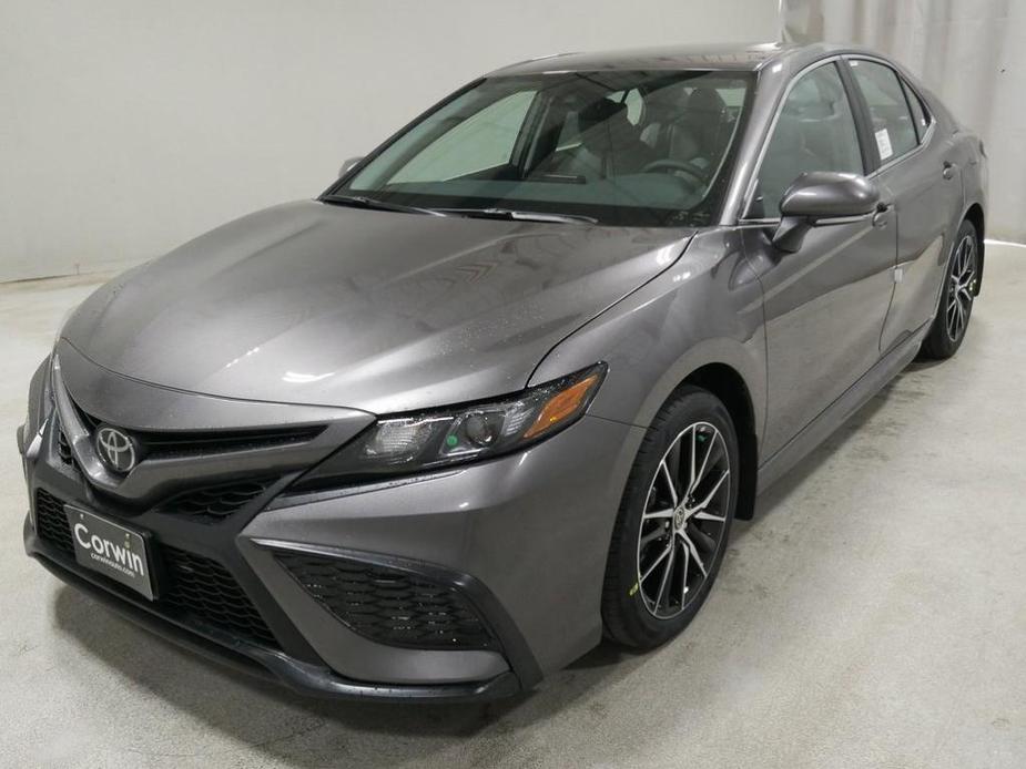 new 2024 Toyota Camry car, priced at $32,278