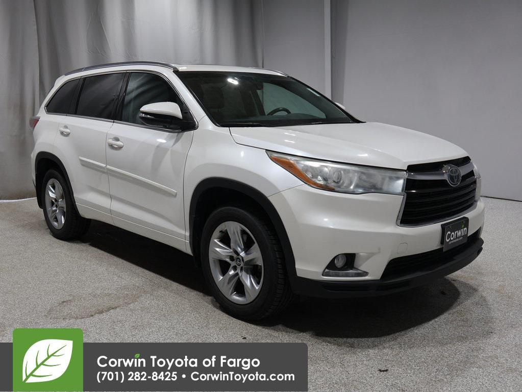 used 2016 Toyota Highlander car, priced at $24,857