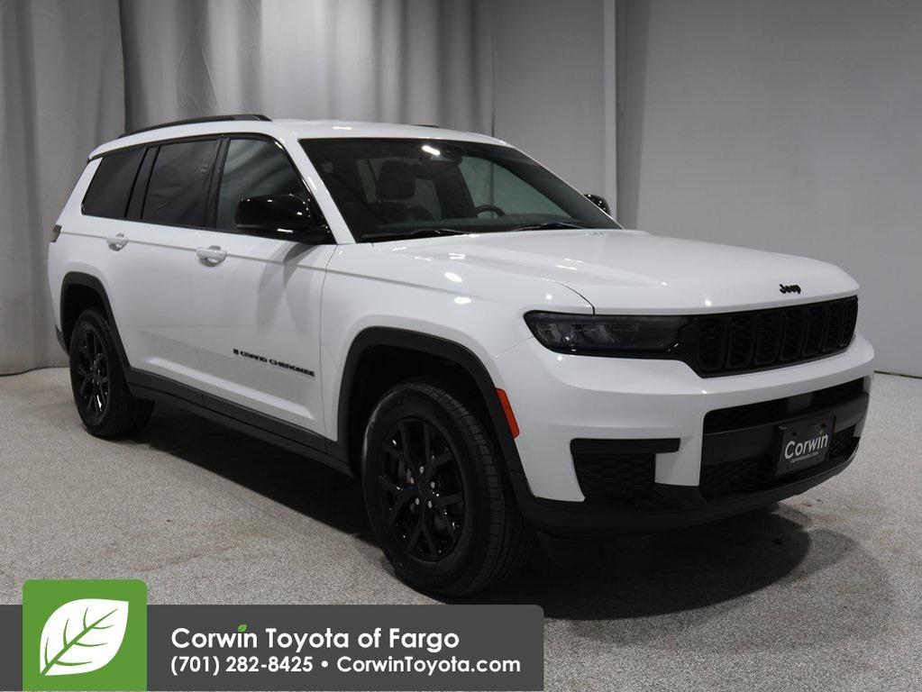 used 2024 Jeep Grand Cherokee L car, priced at $32,005