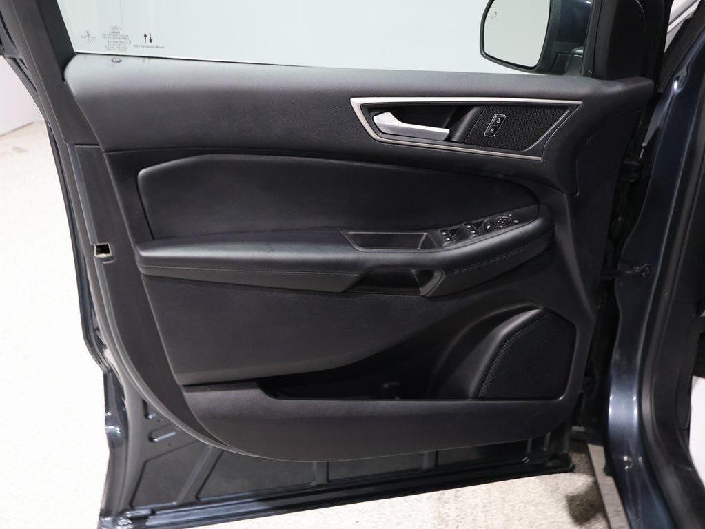 used 2022 Ford Edge car, priced at $25,292