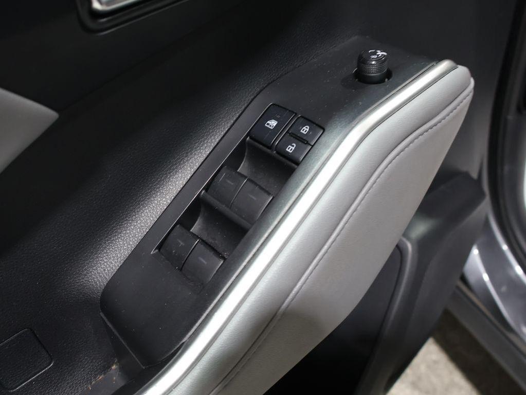 used 2021 Toyota Highlander Hybrid car, priced at $34,766