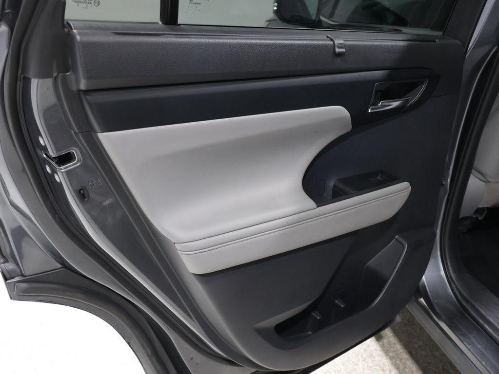 used 2021 Toyota Highlander Hybrid car, priced at $34,766