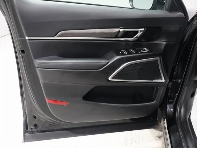 used 2024 Kia Telluride car, priced at $40,994