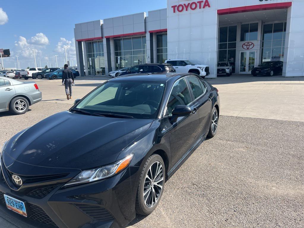 used 2018 Toyota Camry car, priced at $17,863