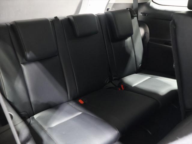 used 2019 Toyota Highlander car, priced at $28,085