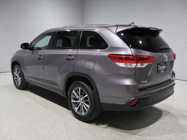 used 2019 Toyota Highlander car, priced at $28,085