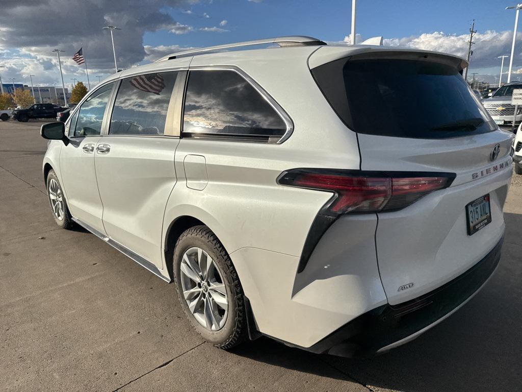 used 2022 Toyota Sienna car