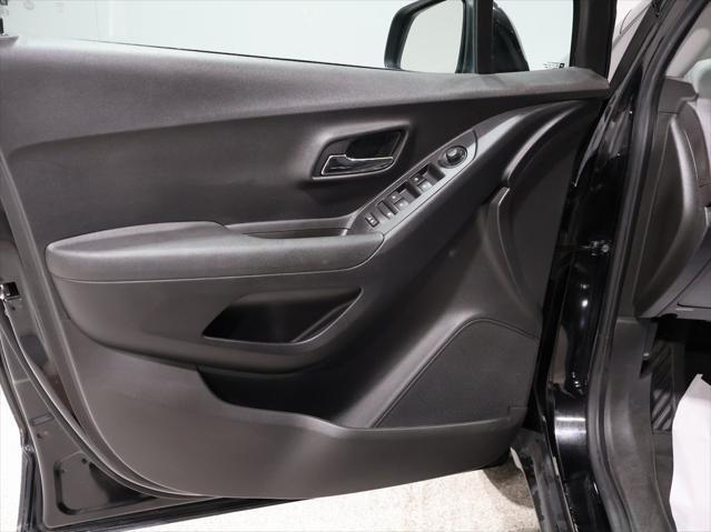 used 2020 Chevrolet Trax car, priced at $15,988