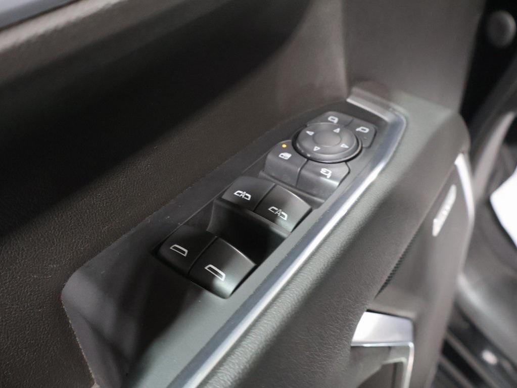 used 2022 Chevrolet Silverado 1500 car, priced at $45,720